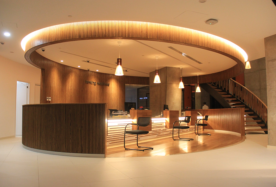 AncoriaBank slider 1 cover - homepage -01